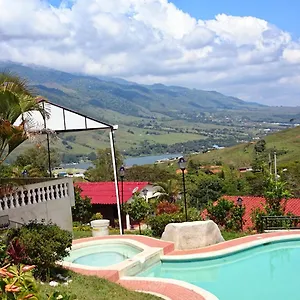 Parcelación El , Cali Colombia